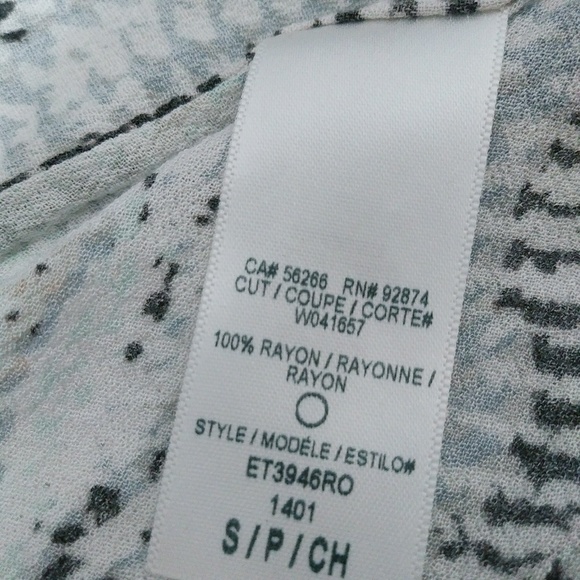 Ella Moss ruffle tank top
SIZE Small - Picture 4 of 5